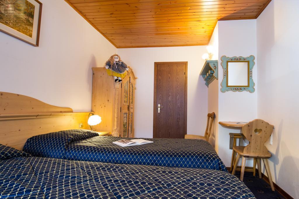 Villa Elena B&B Hotel San Martino Di Castrozza Eksteriør bilde