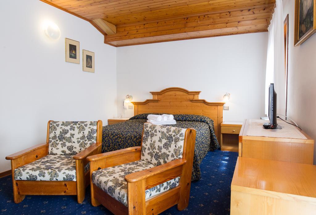 Villa Elena B&B Hotel San Martino Di Castrozza Eksteriør bilde